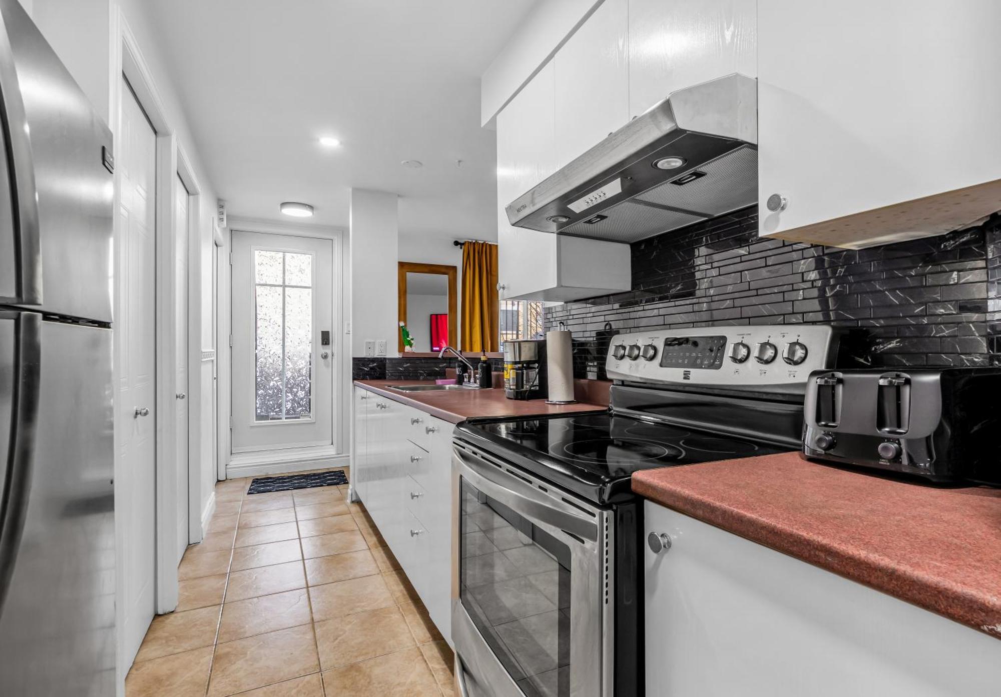 Appartement Amazing 1bdr In Homa- Emplacement Parfait *